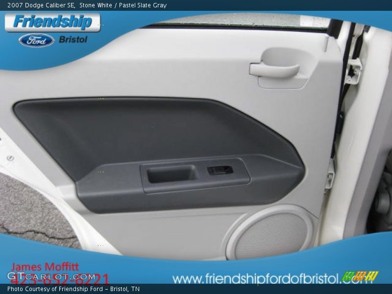 Stone White / Pastel Slate Gray 2007 Dodge Caliber SE