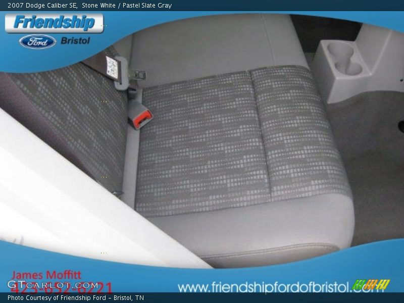 Stone White / Pastel Slate Gray 2007 Dodge Caliber SE