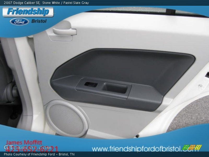 Stone White / Pastel Slate Gray 2007 Dodge Caliber SE