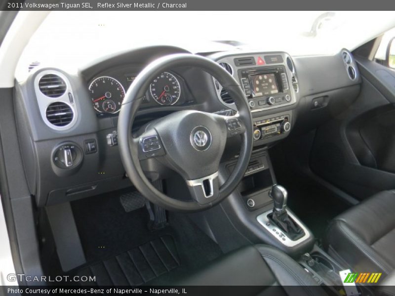 Reflex Silver Metallic / Charcoal 2011 Volkswagen Tiguan SEL