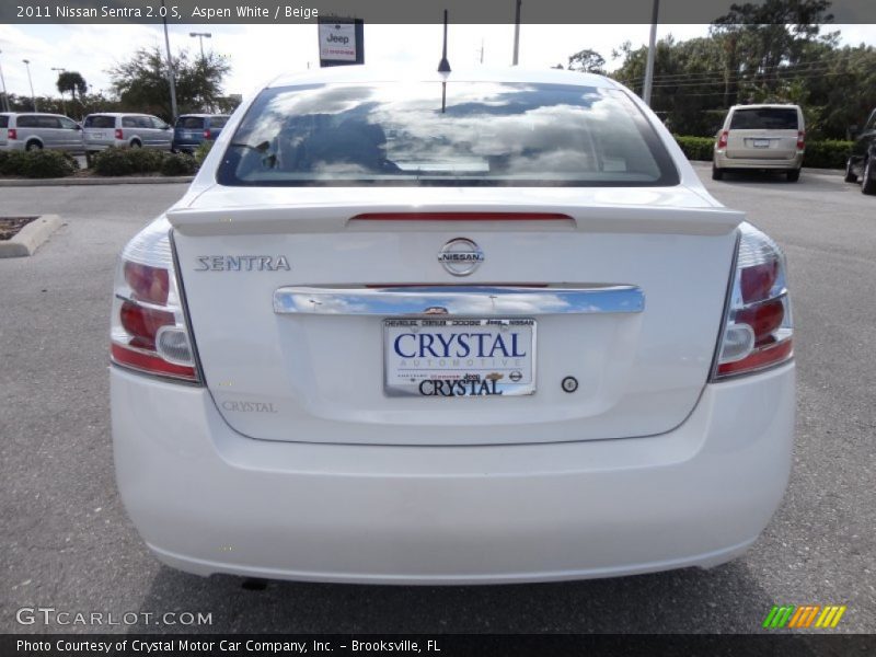 Aspen White / Beige 2011 Nissan Sentra 2.0 S