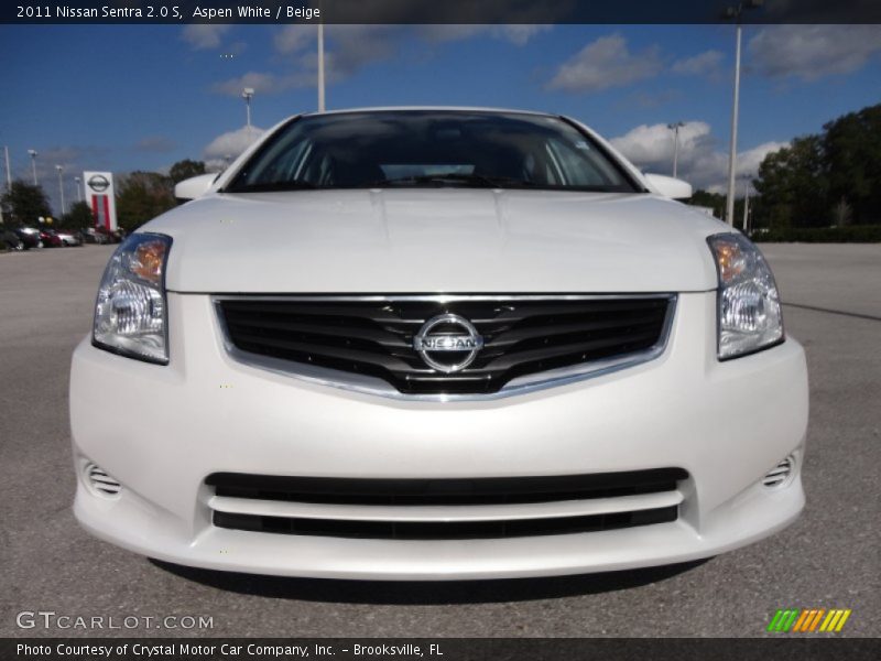 Aspen White / Beige 2011 Nissan Sentra 2.0 S