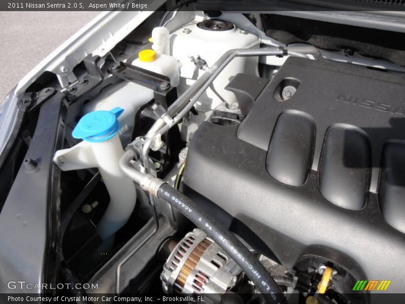 Aspen White / Beige 2011 Nissan Sentra 2.0 S