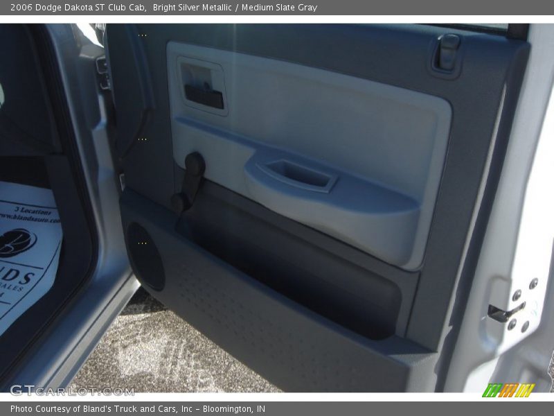 Bright Silver Metallic / Medium Slate Gray 2006 Dodge Dakota ST Club Cab