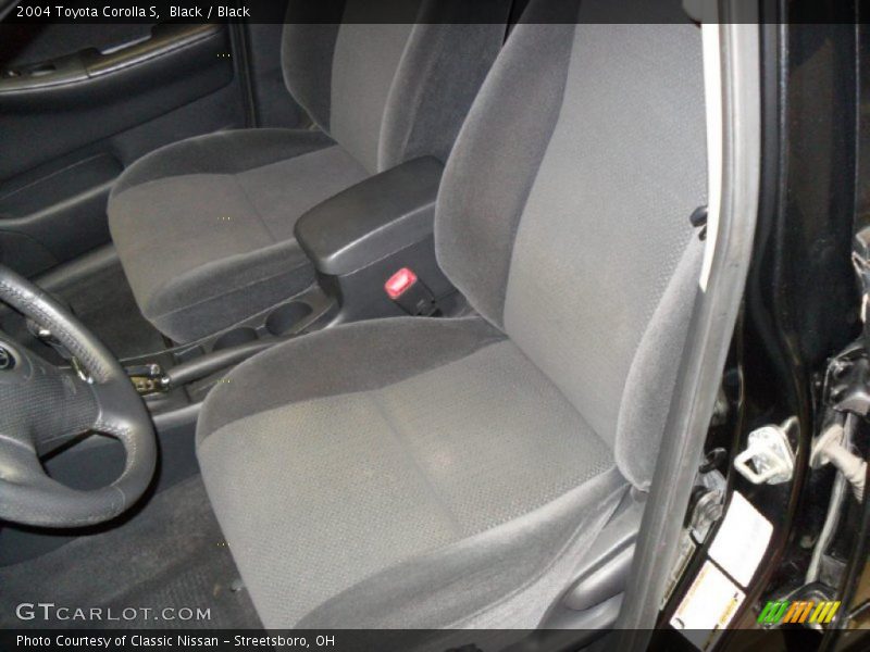 Black / Black 2004 Toyota Corolla S
