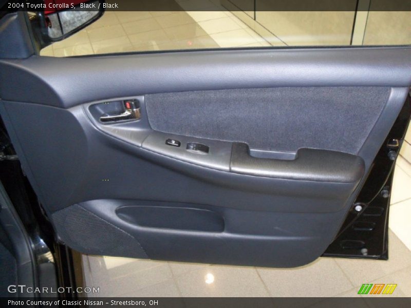 Black / Black 2004 Toyota Corolla S