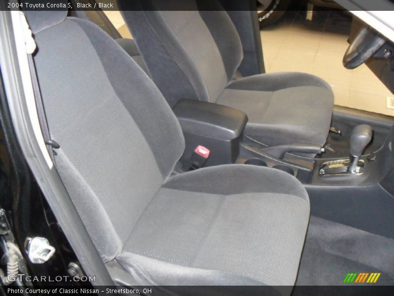 Black / Black 2004 Toyota Corolla S