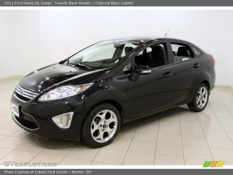 Tuxedo Black Metallic / Charcoal Black Leather 2011 Ford Fiesta SEL Sedan