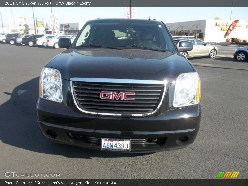 Onyx Black / Ebony 2011 GMC Yukon SLE 4x4