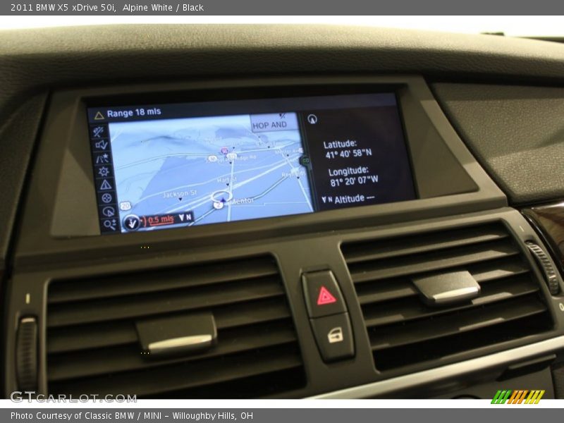 Alpine White / Black 2011 BMW X5 xDrive 50i