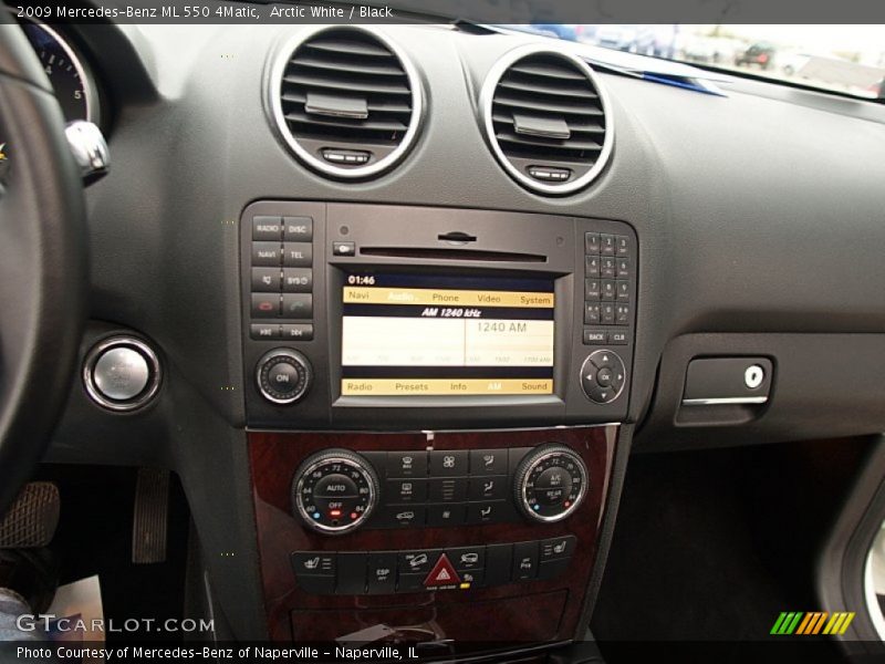 Arctic White / Black 2009 Mercedes-Benz ML 550 4Matic