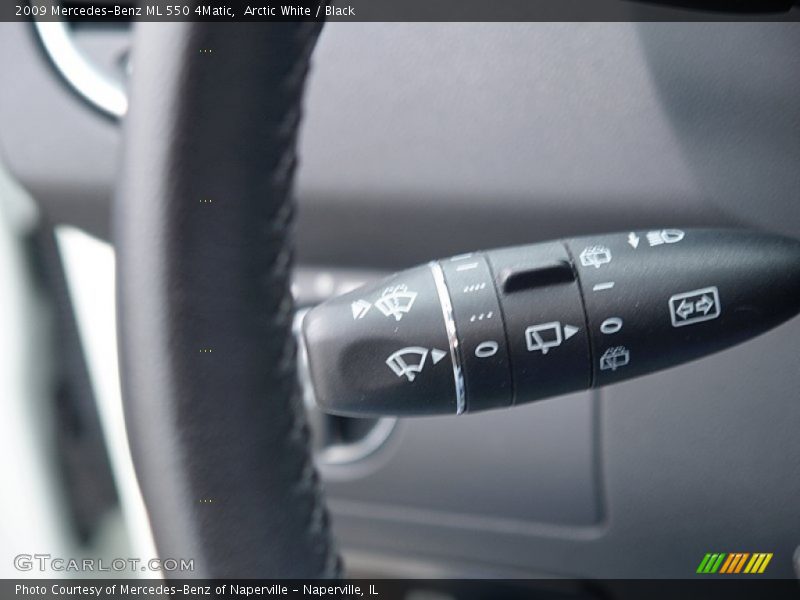 Arctic White / Black 2009 Mercedes-Benz ML 550 4Matic