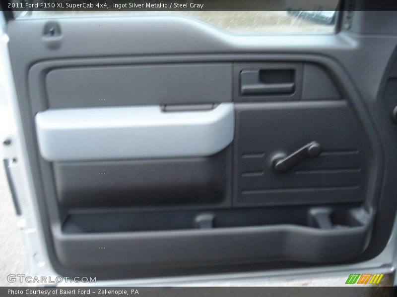 Ingot Silver Metallic / Steel Gray 2011 Ford F150 XL SuperCab 4x4