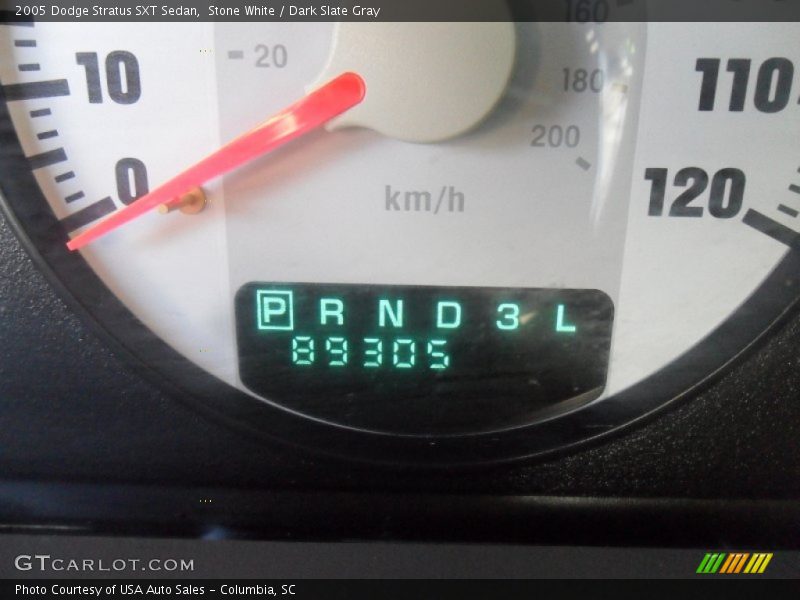 Stone White / Dark Slate Gray 2005 Dodge Stratus SXT Sedan