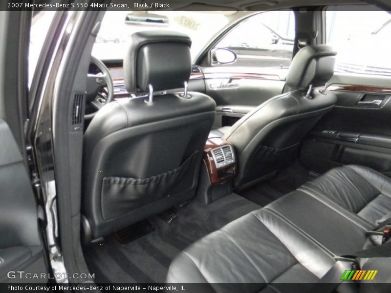 Black / Black 2007 Mercedes-Benz S 550 4Matic Sedan