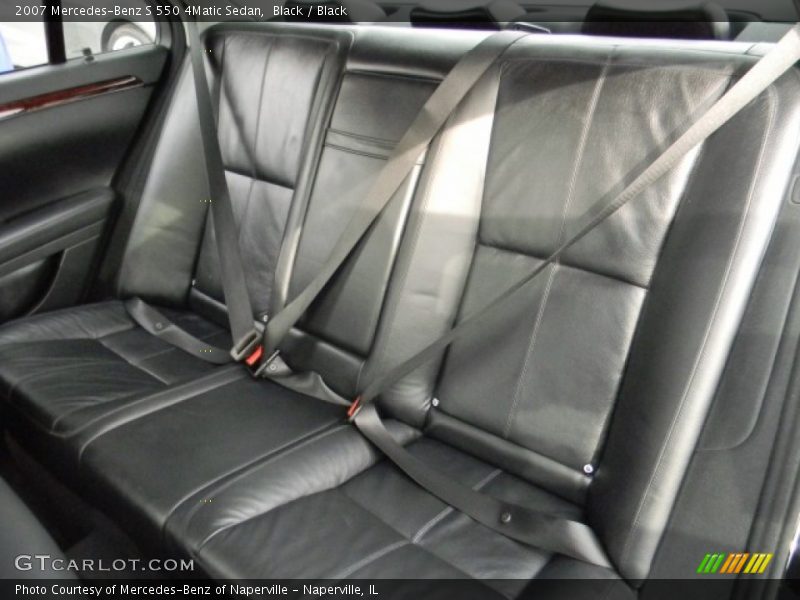 Black / Black 2007 Mercedes-Benz S 550 4Matic Sedan