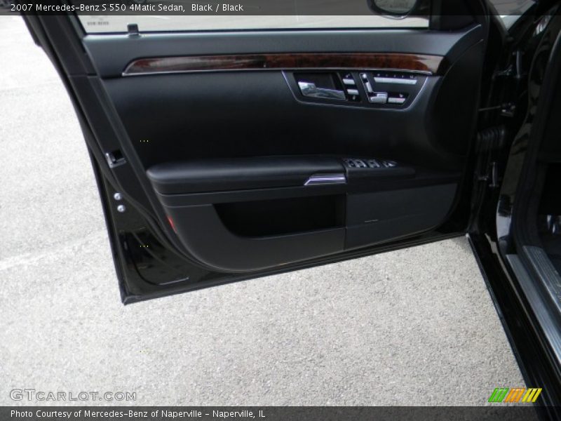 Black / Black 2007 Mercedes-Benz S 550 4Matic Sedan