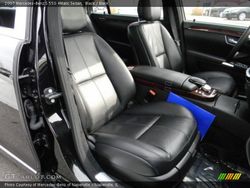 Black / Black 2007 Mercedes-Benz S 550 4Matic Sedan