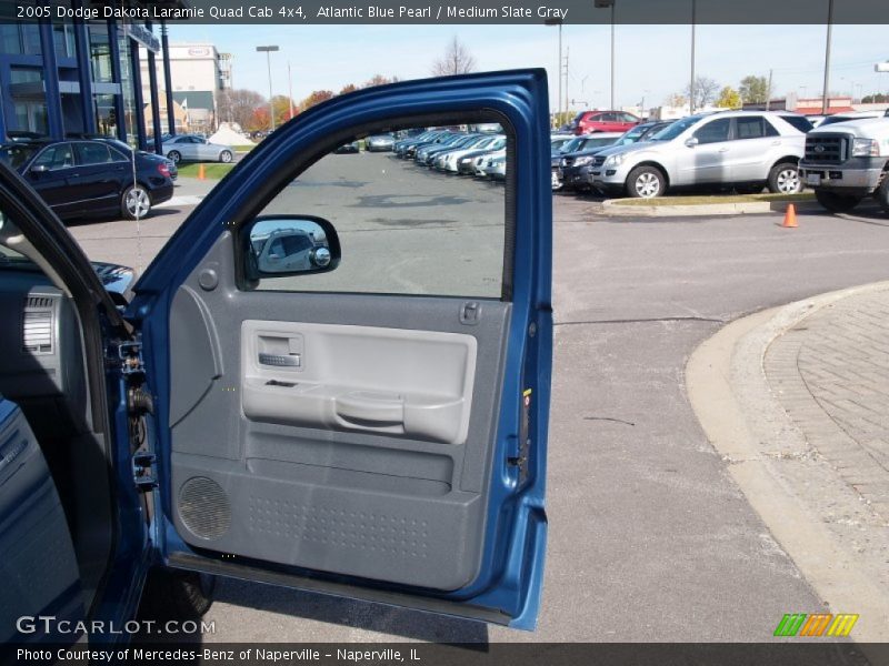 Atlantic Blue Pearl / Medium Slate Gray 2005 Dodge Dakota Laramie Quad Cab 4x4