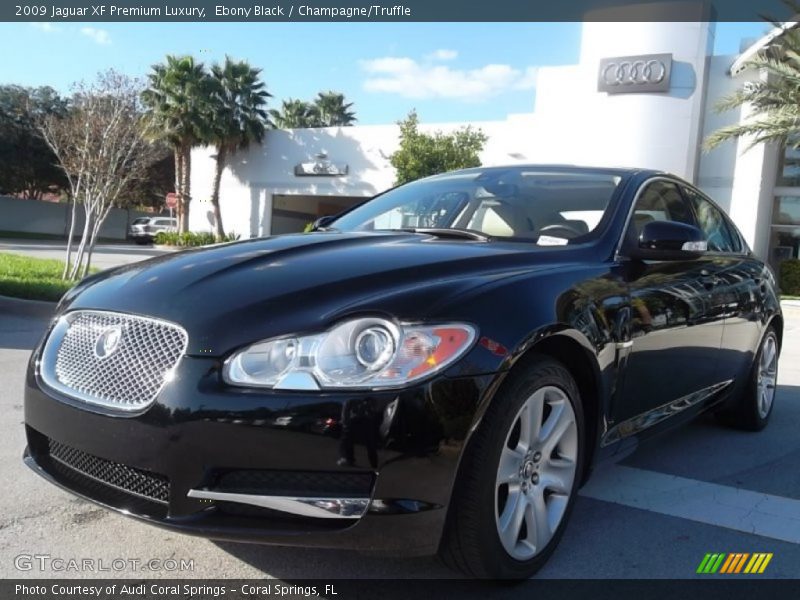 Ebony Black / Champagne/Truffle 2009 Jaguar XF Premium Luxury