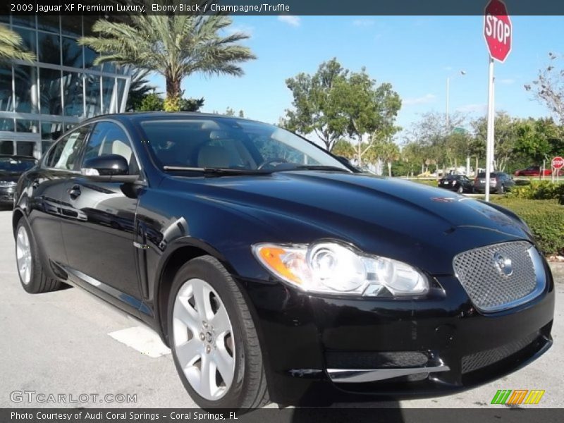 Ebony Black / Champagne/Truffle 2009 Jaguar XF Premium Luxury