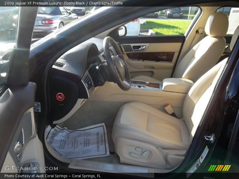 Ebony Black / Champagne/Truffle 2009 Jaguar XF Premium Luxury
