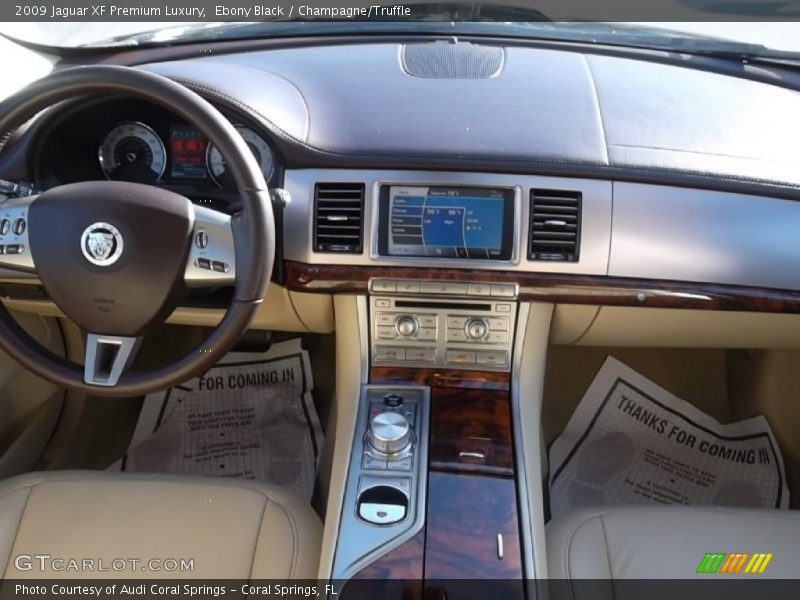 Ebony Black / Champagne/Truffle 2009 Jaguar XF Premium Luxury
