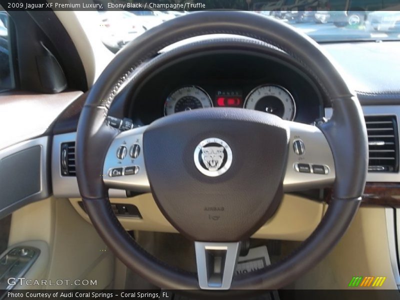 Ebony Black / Champagne/Truffle 2009 Jaguar XF Premium Luxury