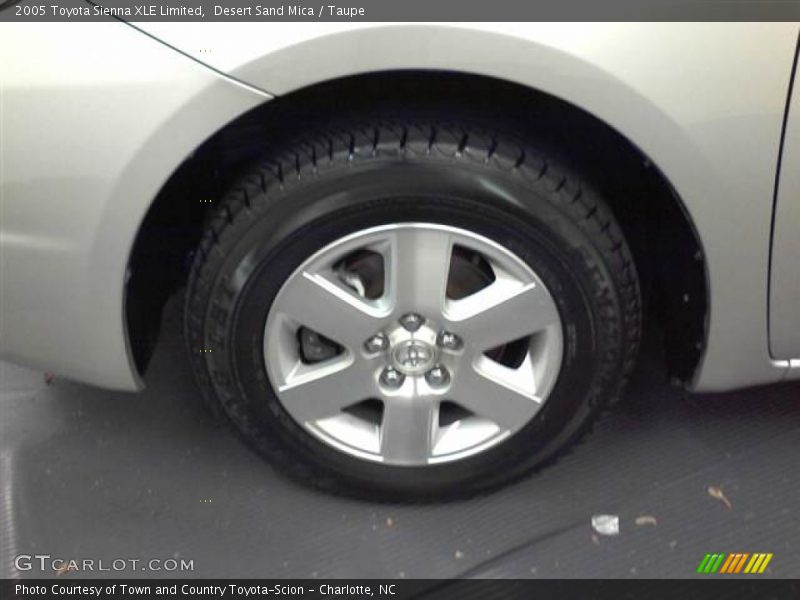 Desert Sand Mica / Taupe 2005 Toyota Sienna XLE Limited