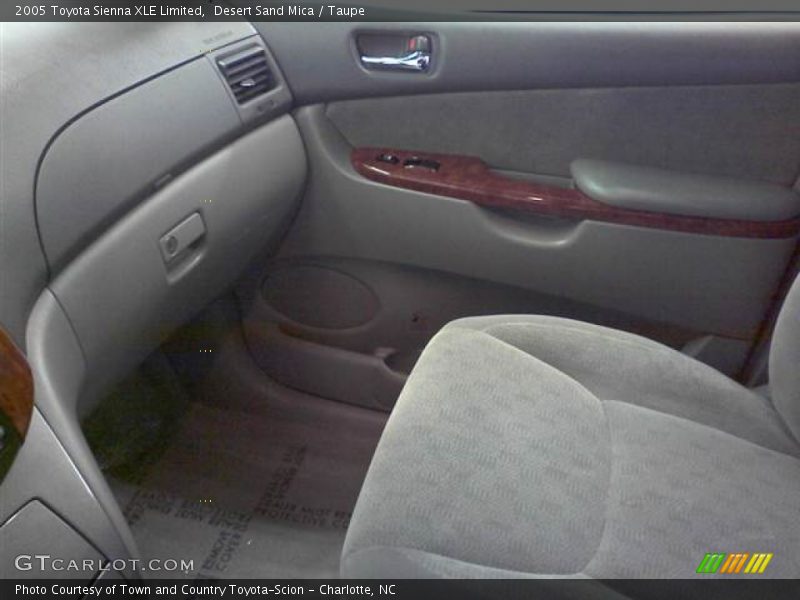Desert Sand Mica / Taupe 2005 Toyota Sienna XLE Limited