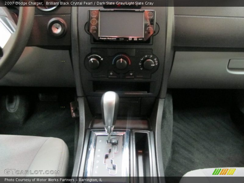 Brilliant Black Crystal Pearl / Dark Slate Gray/Light Slate Gray 2007 Dodge Charger