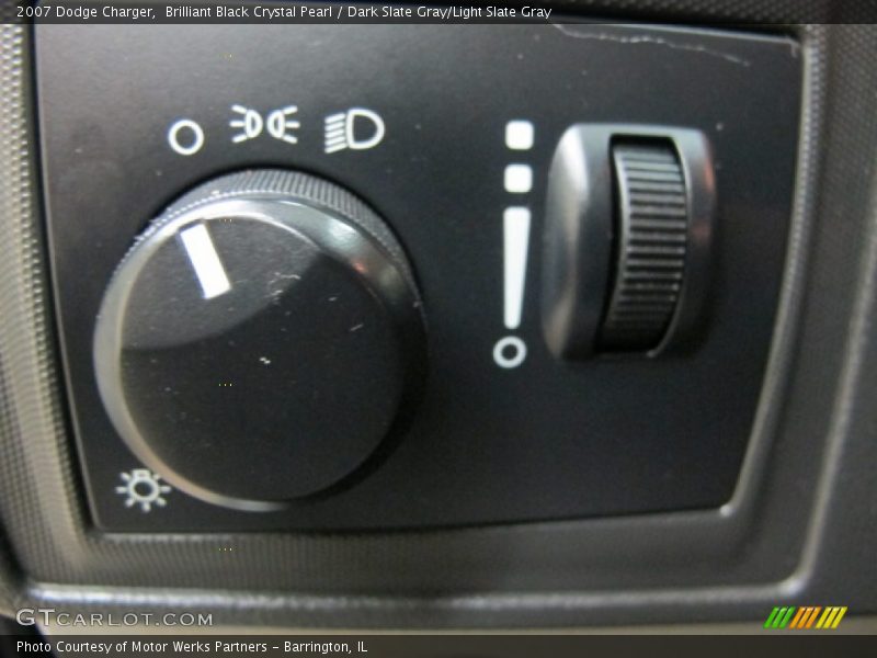 Brilliant Black Crystal Pearl / Dark Slate Gray/Light Slate Gray 2007 Dodge Charger