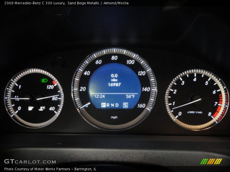 Sand Beige Metallic / Almond/Mocha 2009 Mercedes-Benz C 300 Luxury