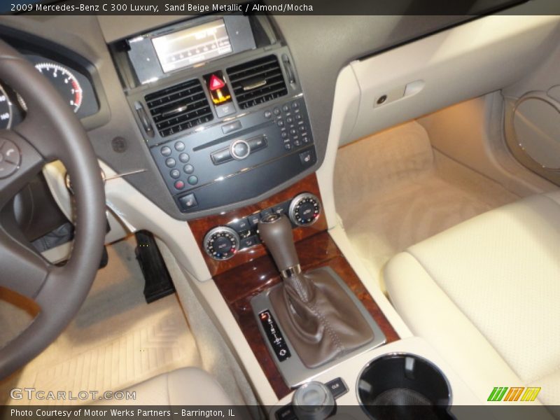 Sand Beige Metallic / Almond/Mocha 2009 Mercedes-Benz C 300 Luxury
