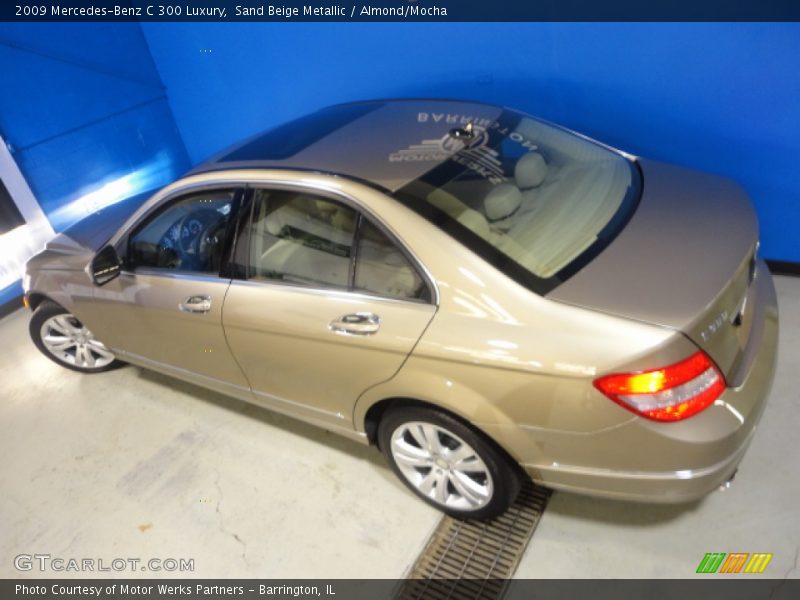 Sand Beige Metallic / Almond/Mocha 2009 Mercedes-Benz C 300 Luxury