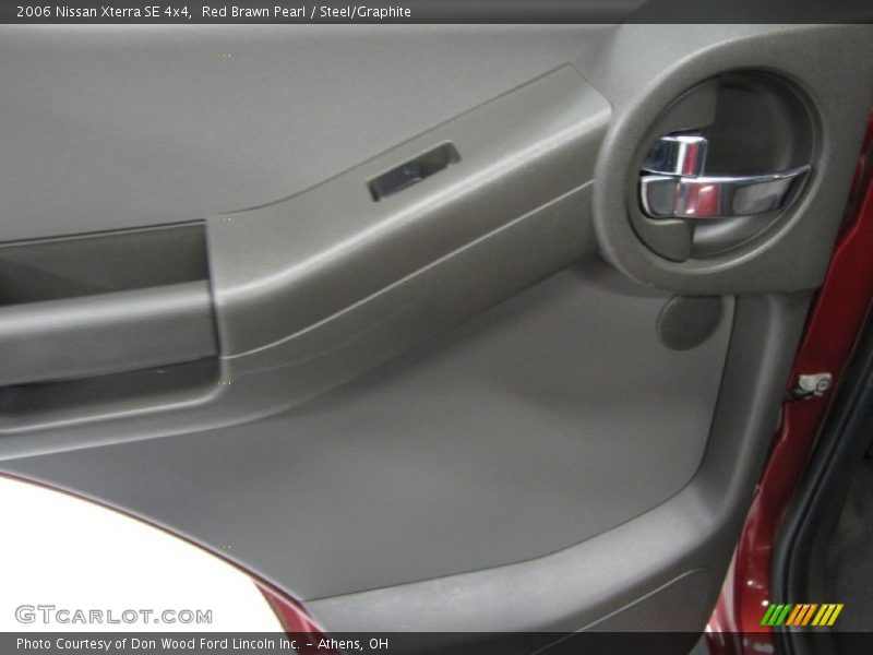 Red Brawn Pearl / Steel/Graphite 2006 Nissan Xterra SE 4x4