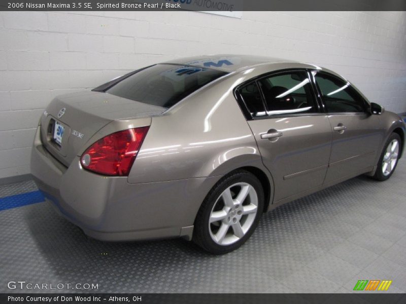 Spirited Bronze Pearl / Black 2006 Nissan Maxima 3.5 SE