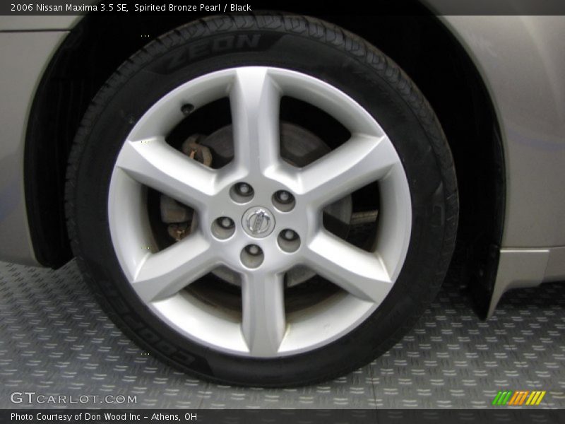Spirited Bronze Pearl / Black 2006 Nissan Maxima 3.5 SE