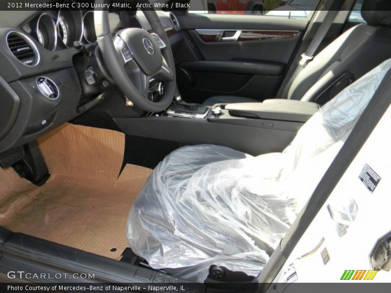 Arctic White / Black 2012 Mercedes-Benz C 300 Luxury 4Matic