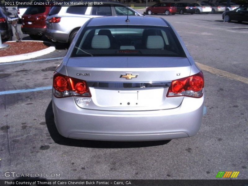 Silver Ice Metallic / Jet Black 2011 Chevrolet Cruze LT