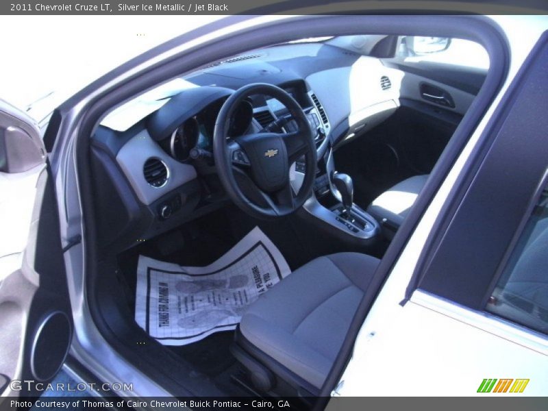 Silver Ice Metallic / Jet Black 2011 Chevrolet Cruze LT