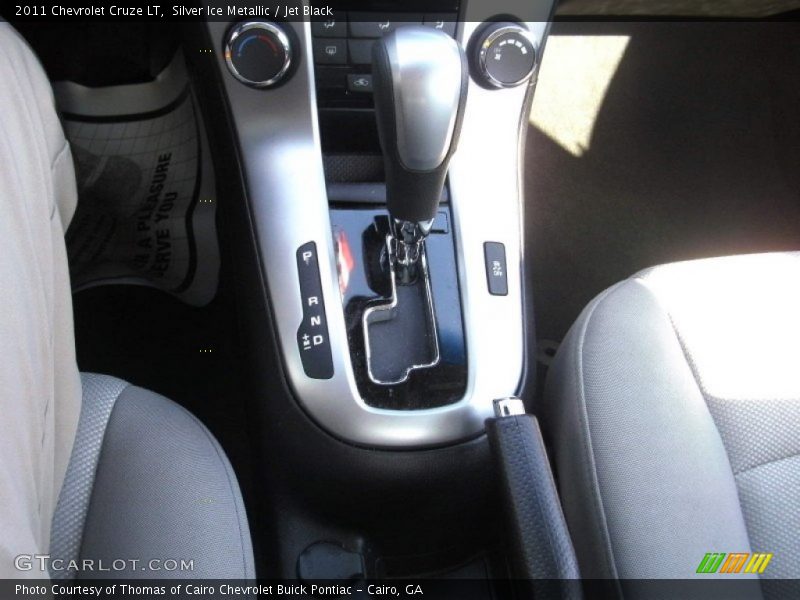 Silver Ice Metallic / Jet Black 2011 Chevrolet Cruze LT