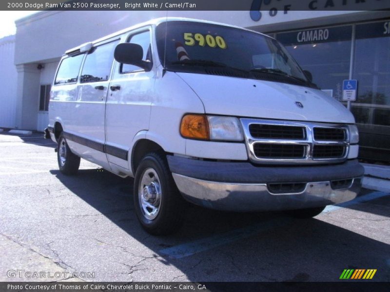 Bright White / Camel/Tan 2000 Dodge Ram Van 2500 Passenger