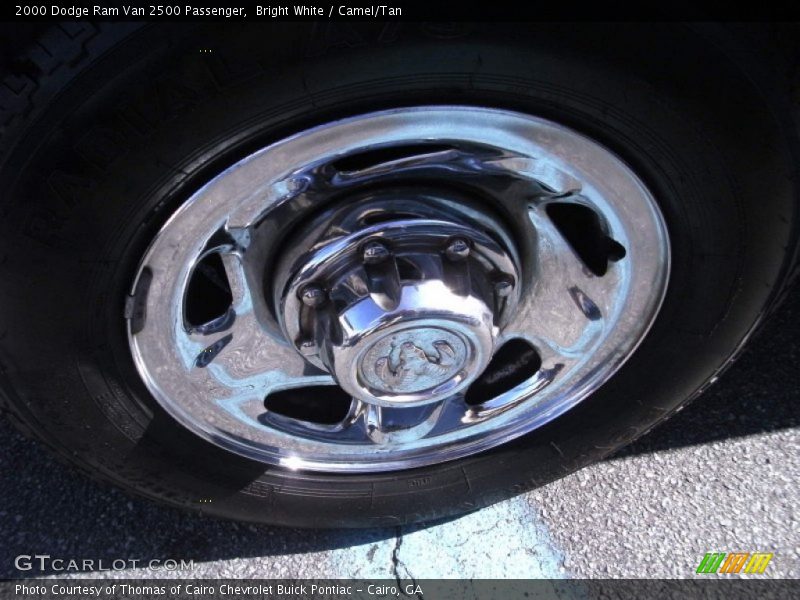 Bright White / Camel/Tan 2000 Dodge Ram Van 2500 Passenger