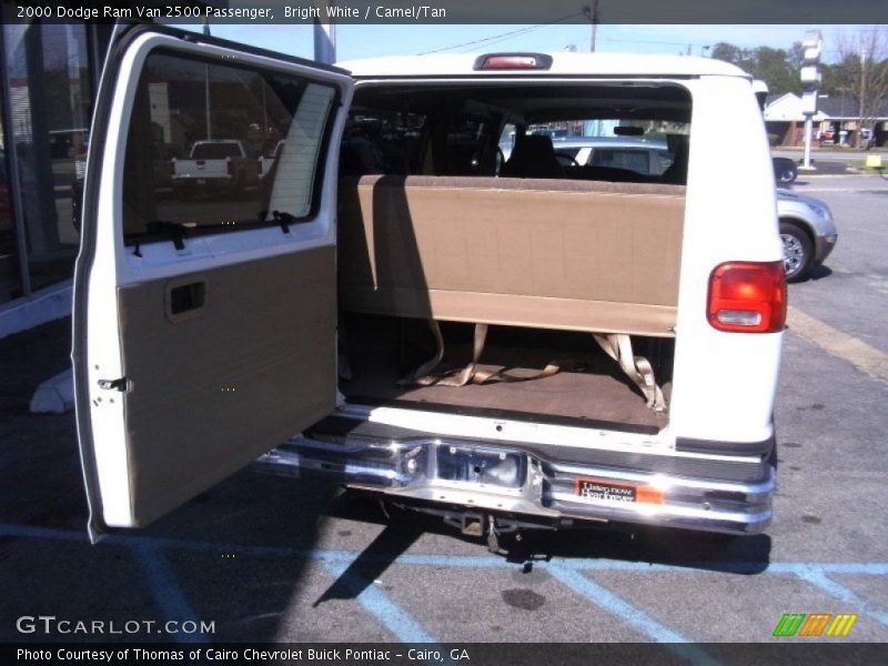 Bright White / Camel/Tan 2000 Dodge Ram Van 2500 Passenger