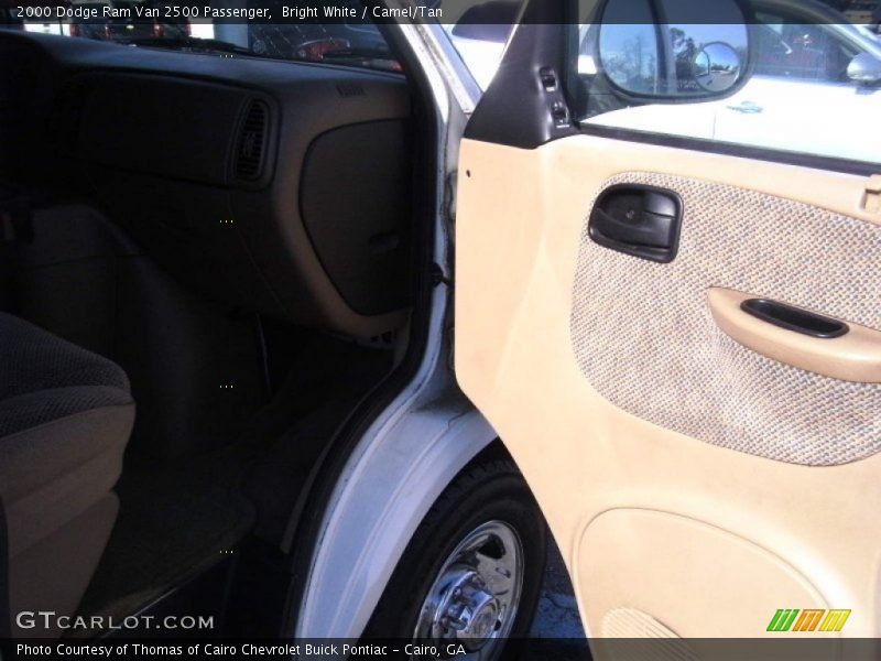 Bright White / Camel/Tan 2000 Dodge Ram Van 2500 Passenger