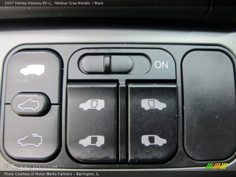 Nimbus Gray Metallic / Black 2007 Honda Odyssey EX-L