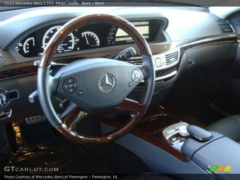 Black / Black 2010 Mercedes-Benz S 550 4Matic Sedan
