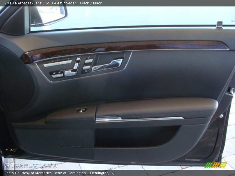 Black / Black 2010 Mercedes-Benz S 550 4Matic Sedan