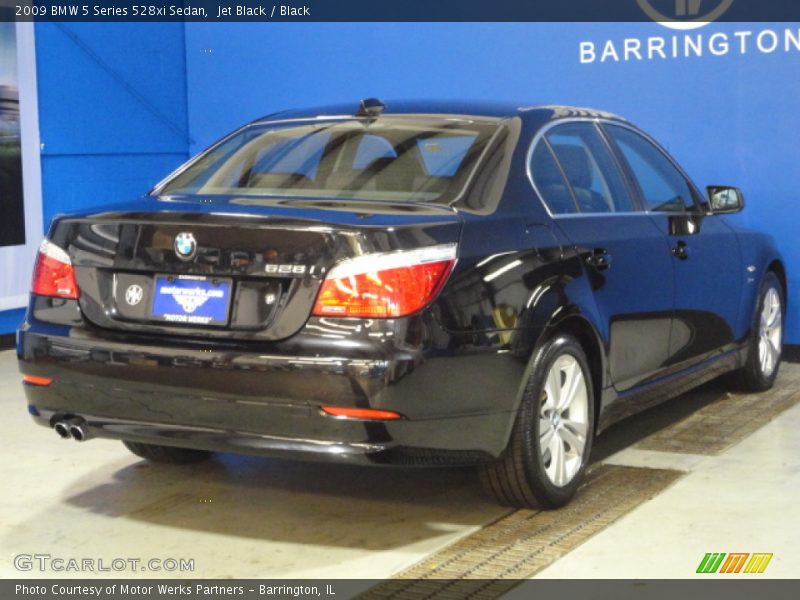 Jet Black / Black 2009 BMW 5 Series 528xi Sedan